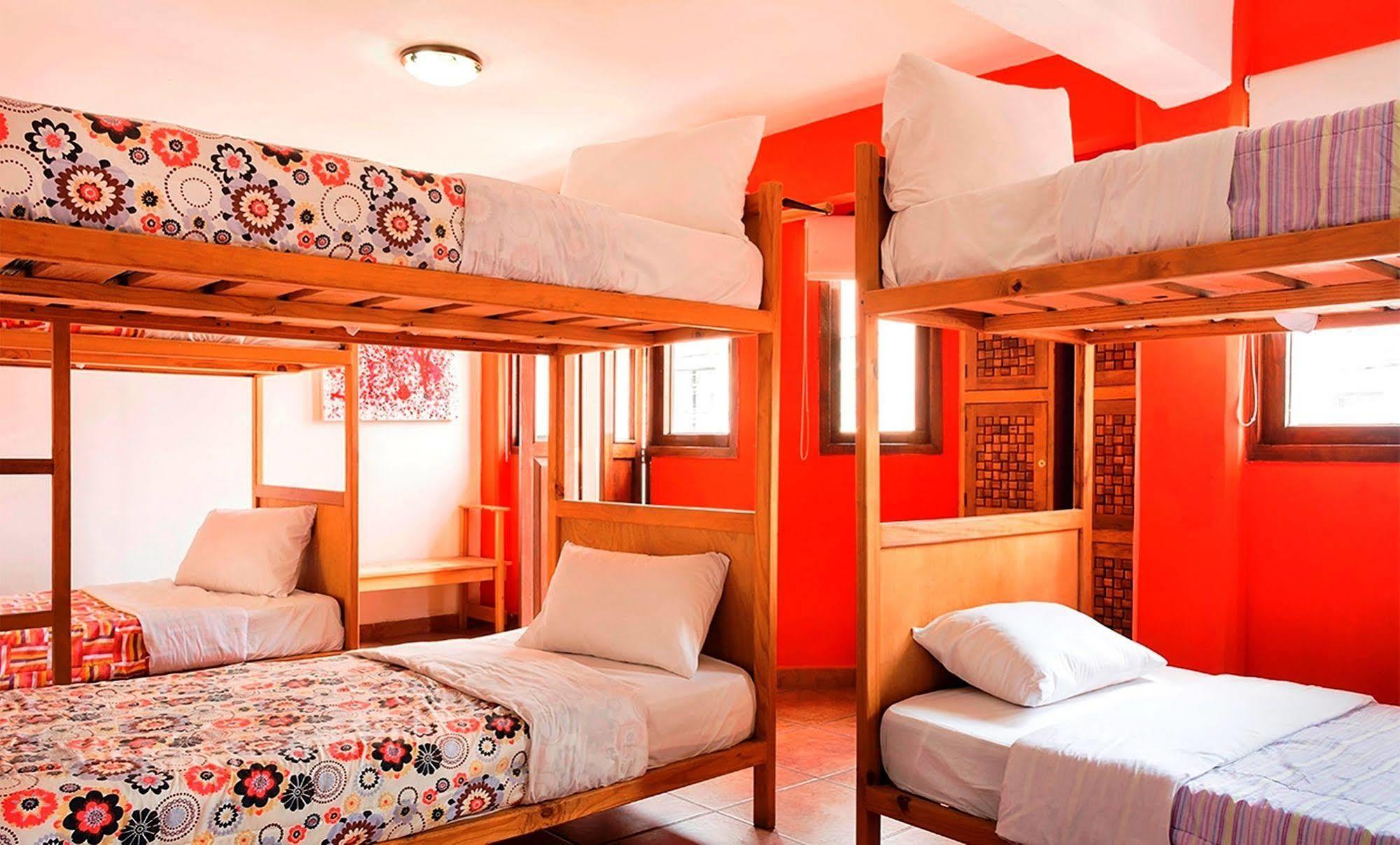 Hostal De San Pedro Чолула Экстерьер фото