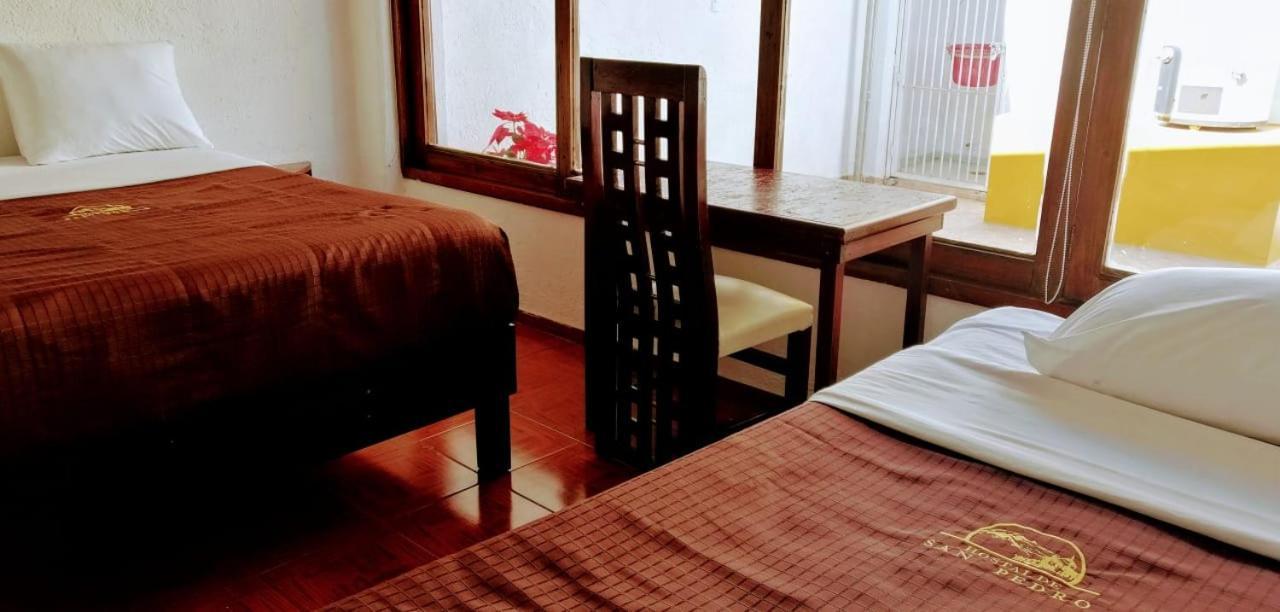 Hostal De San Pedro Чолула Экстерьер фото